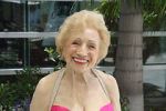 Watch Reinventing Rosalee Putlocker